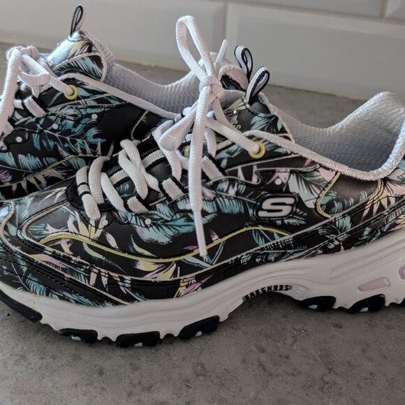 Skechers D’Lites Women’s Sneakers – Tropical Print – Size 6.5 - Picture 2 of 6